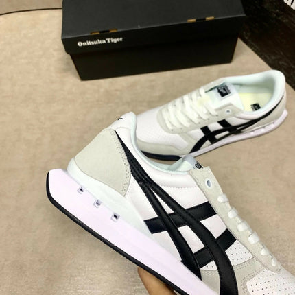 ￼Sepatu 0nitsuka Tiger Ultimate 81 Ex White Black
